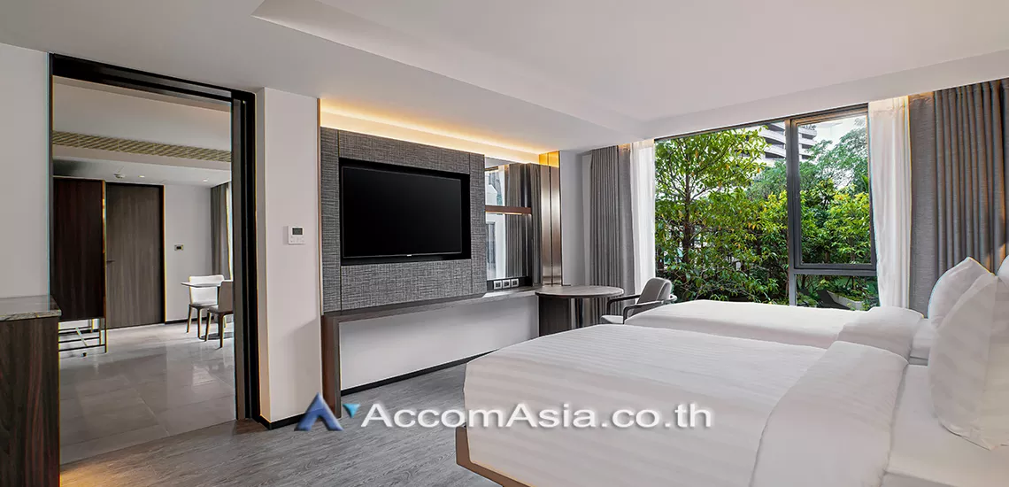  Apartment For Rent in Sukhumvit, Bangkok  near BTS Asok - MRT Sukhumvit (AA31163)