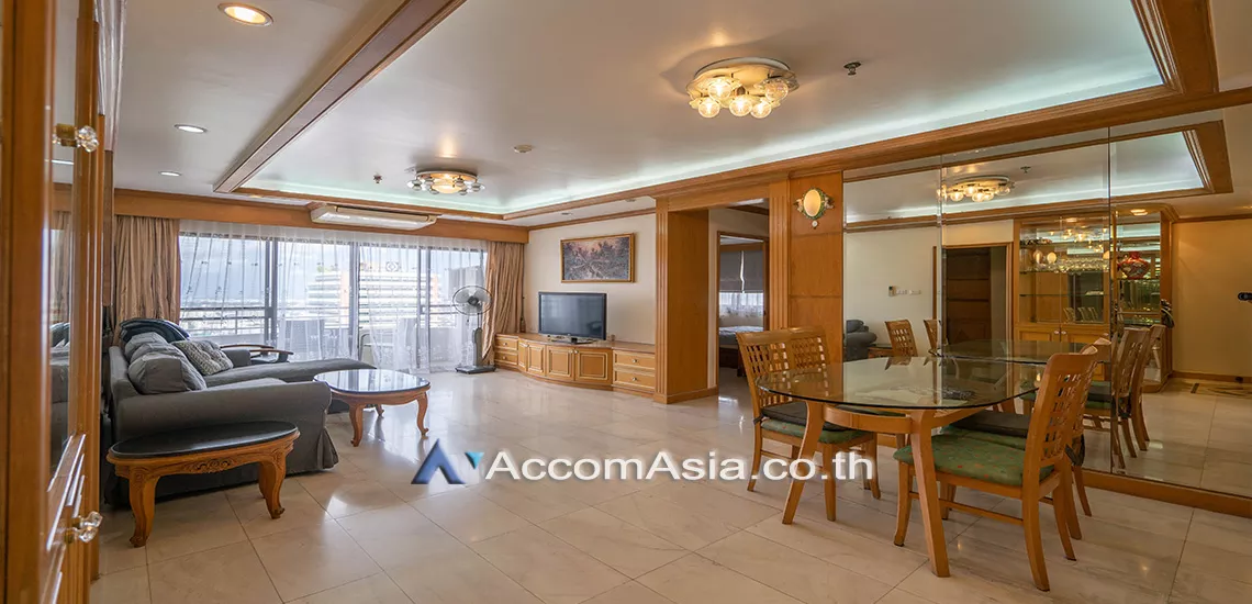  3 Bedrooms  Condominium For Rent in Sukhumvit, Bangkok  near BTS Thong Lo (AA31169)