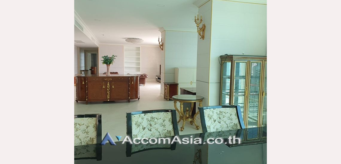 Penthouse condominium for rent in Sukhumvit at Royce Private Residences, Bangkok Code AA31216