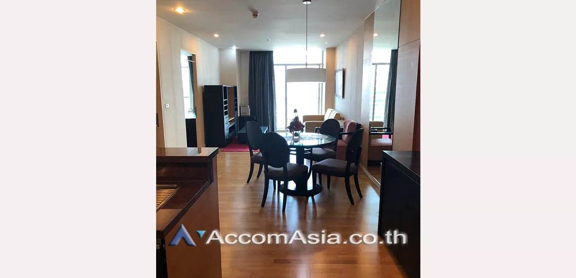  1 Bedroom  Condominium For Rent in Sathorn, Bangkok  near BTS Chong Nonsi (AA31232)