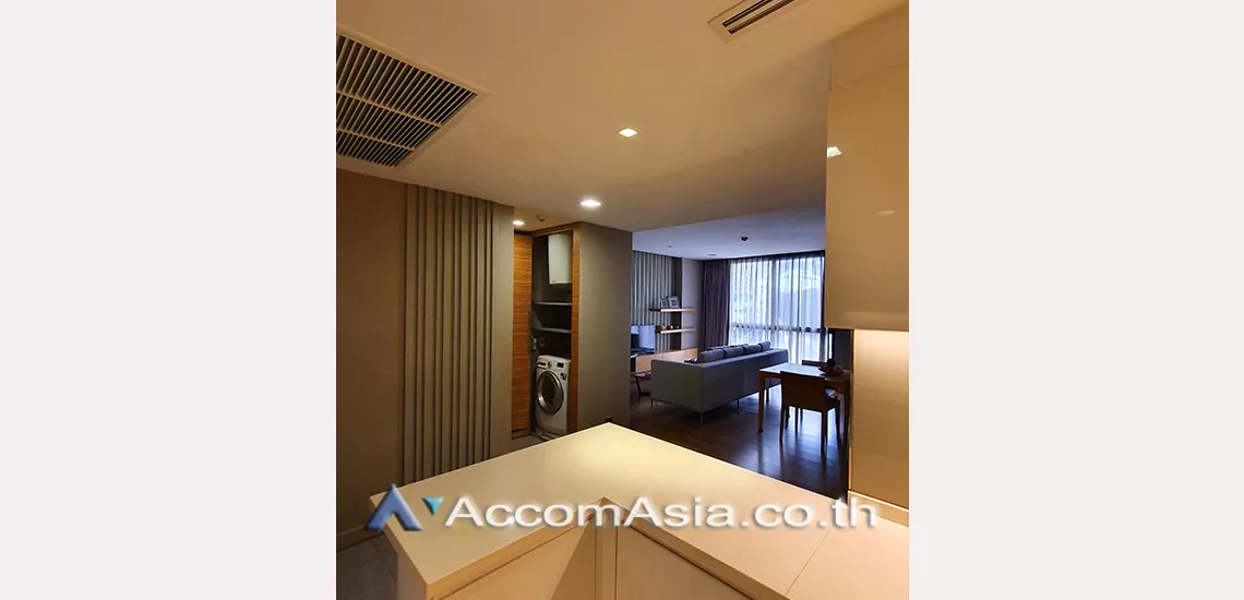 Pet friendly |  2 Bedrooms  Apartment For Rent in Sukhumvit, Bangkok  near BTS Phrom Phong (AA31265)