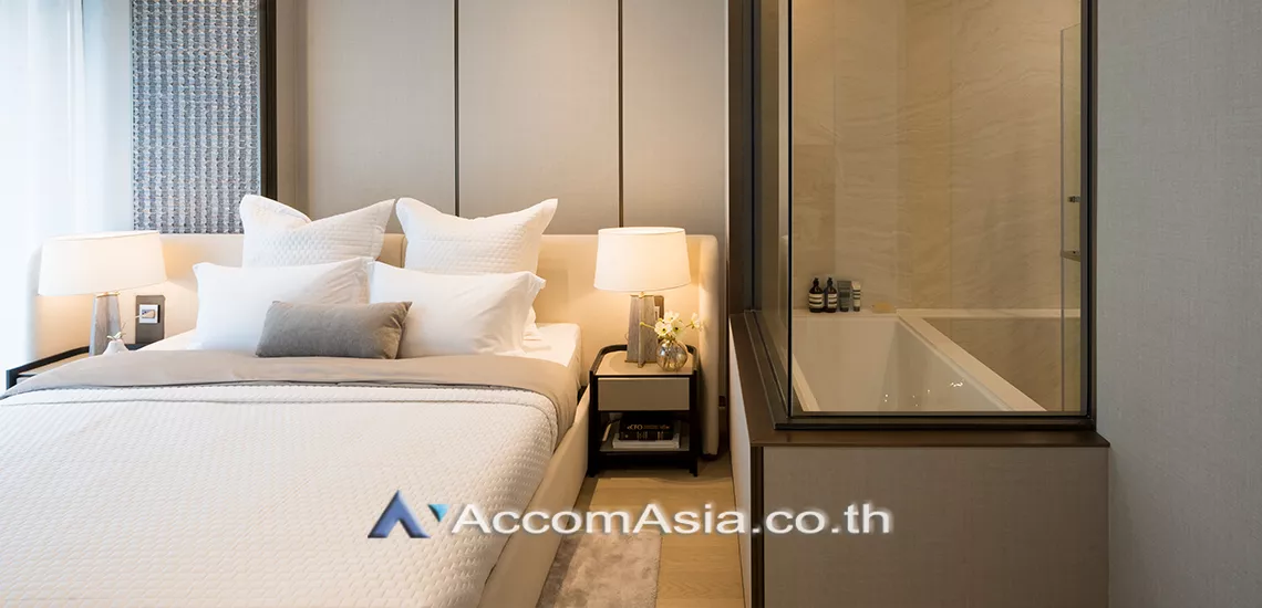  1 Bedroom  Condominium For Sale in Sukhumvit, Bangkok  near BTS Thong Lo (AA31279)