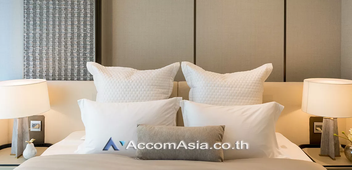  1 Bedroom  Condominium For Sale in Sukhumvit, Bangkok  near BTS Thong Lo (AA31280)