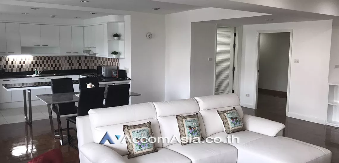  3 Bedrooms  Condominium For Rent in Sukhumvit, Bangkok  near BTS Phrom Phong (AA31351)