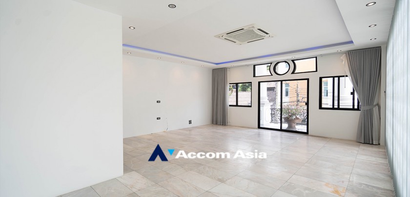 7  3 br Townhouse for rent and sale in Sukhumvit ,Bangkok BTS Asok - MRT Sukhumvit AA31361