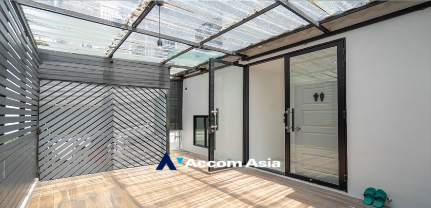 8  3 br Townhouse for rent and sale in Sukhumvit ,Bangkok BTS Asok - MRT Sukhumvit AA31361