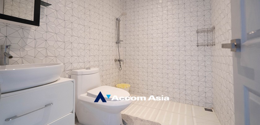 13  3 br Townhouse for rent and sale in Sukhumvit ,Bangkok BTS Asok - MRT Sukhumvit AA31361