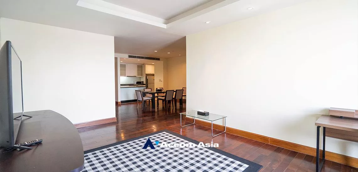  2 Bedrooms  Condominium For Rent in Sathorn, Bangkok  near BTS Chong Nonsi (AA31731)