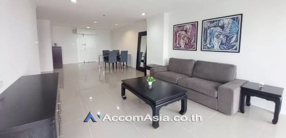 Pet friendly |  3 Bedrooms  Condominium For Rent in Sukhumvit, Bangkok  near BTS Phrom Phong (AA31734)