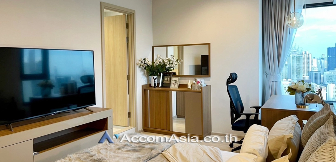 13  2 br Condominium For Rent in Ploenchit ,Bangkok BTS Ploenchit at Life One Wireless AA31784