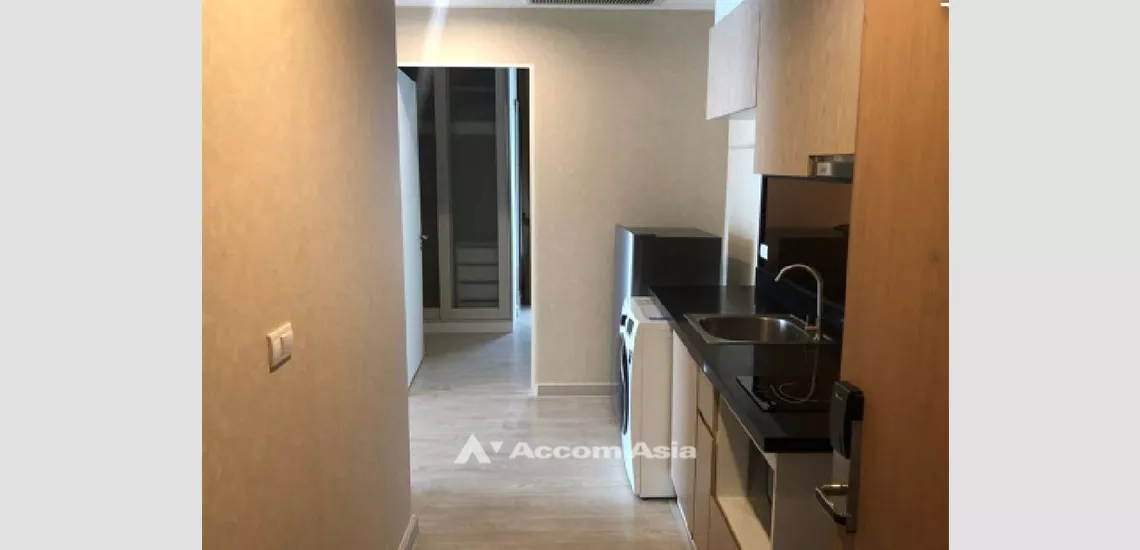  2 Bedrooms  Condominium For Rent in Sukhumvit, Bangkok  near BTS Ekkamai (AA31815)