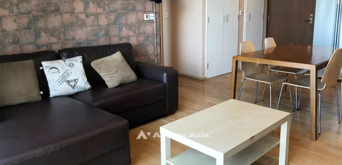  2 Bedrooms  Condominium For Rent in Sukhumvit, Bangkok  near BTS Thong Lo (AA31818)