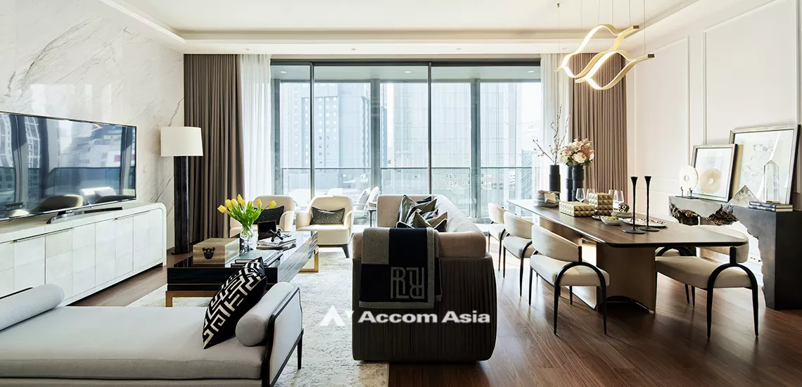 Luxury |  2 Bedrooms  Condominium For Sale in Sukhumvit, Bangkok  near BTS Phrom Phong (AA31845)