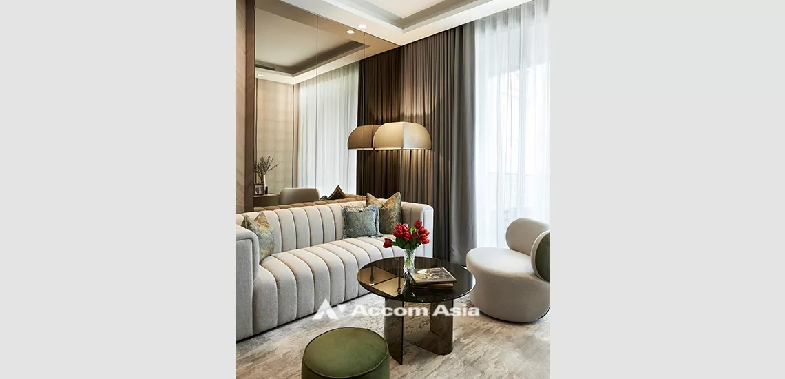 Luxury |  2 Bedrooms  Condominium For Sale in Sukhumvit, Bangkok  near BTS Phrom Phong (AA31847)