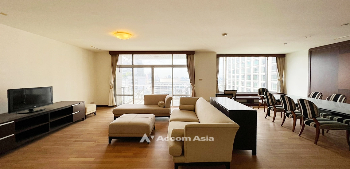 Pet friendly |  3 Bedrooms  Condominium For Sale in Ploenchit, Bangkok  near BTS Ploenchit (AA31910)