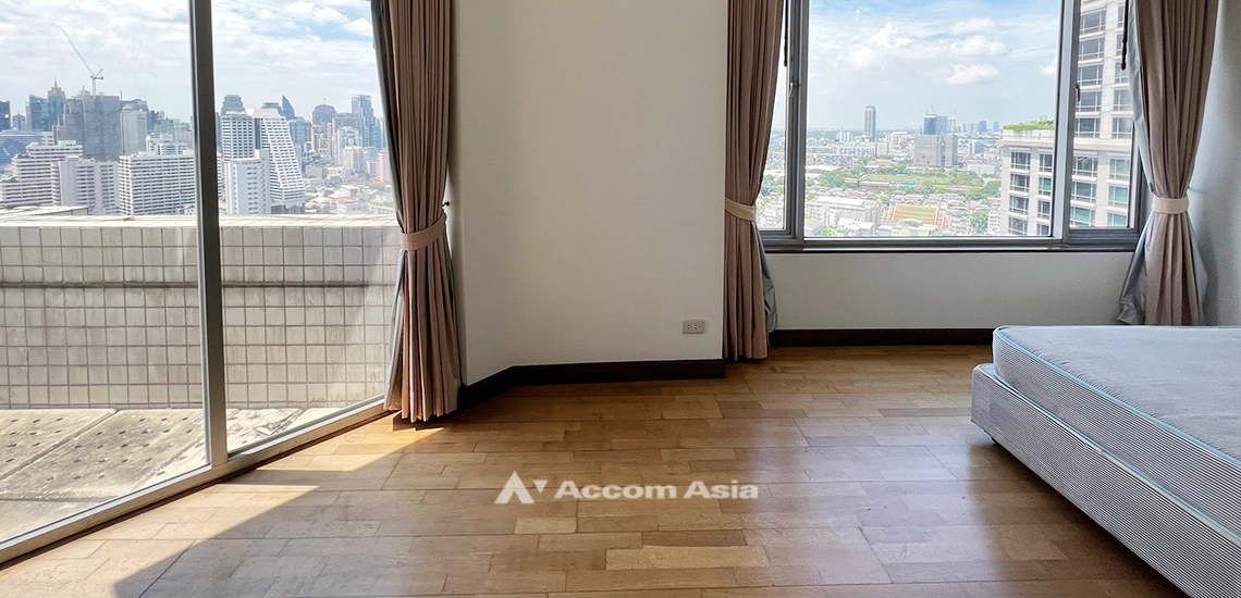 10  3 br Condominium For Sale in Ploenchit ,Bangkok BTS Ploenchit at All Seasons Mansion AA31930