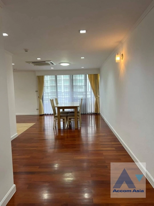 condominium for rent in Sukhumvit, Bangkok Code AA32023