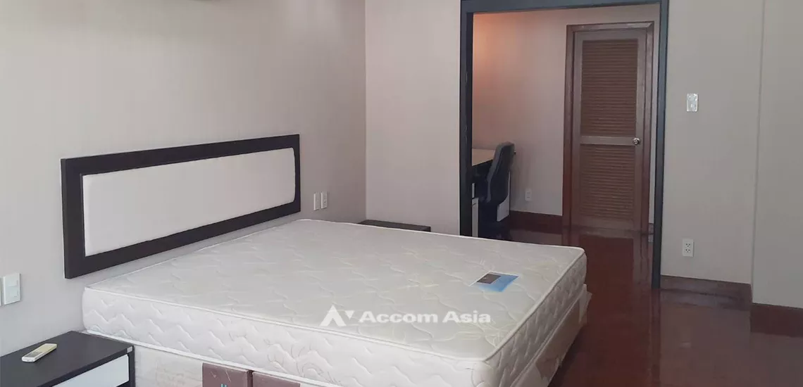 8  3 br Condominium For Rent in Sukhumvit ,Bangkok BTS Phrom Phong at Acadamia Grand Tower AA32026