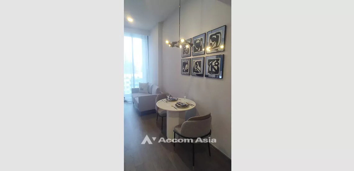  1 Bedroom  Condominium For Rent in Sukhumvit, Bangkok  near BTS Asok - MRT Sukhumvit (AA32028)