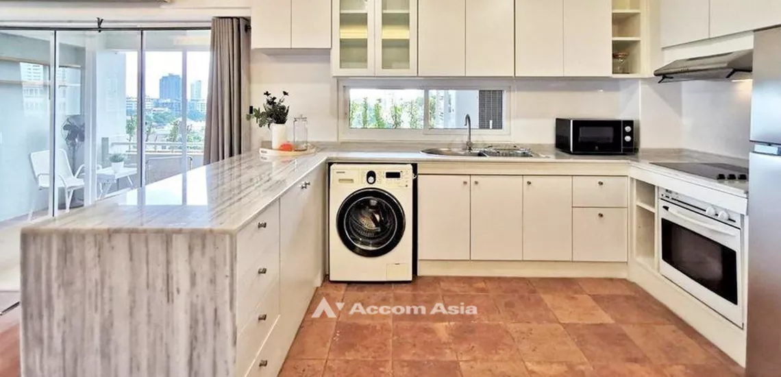 10  2 br Condominium for rent and sale in Sukhumvit ,Bangkok BTS Phrom Phong at Yada Residential AA32031