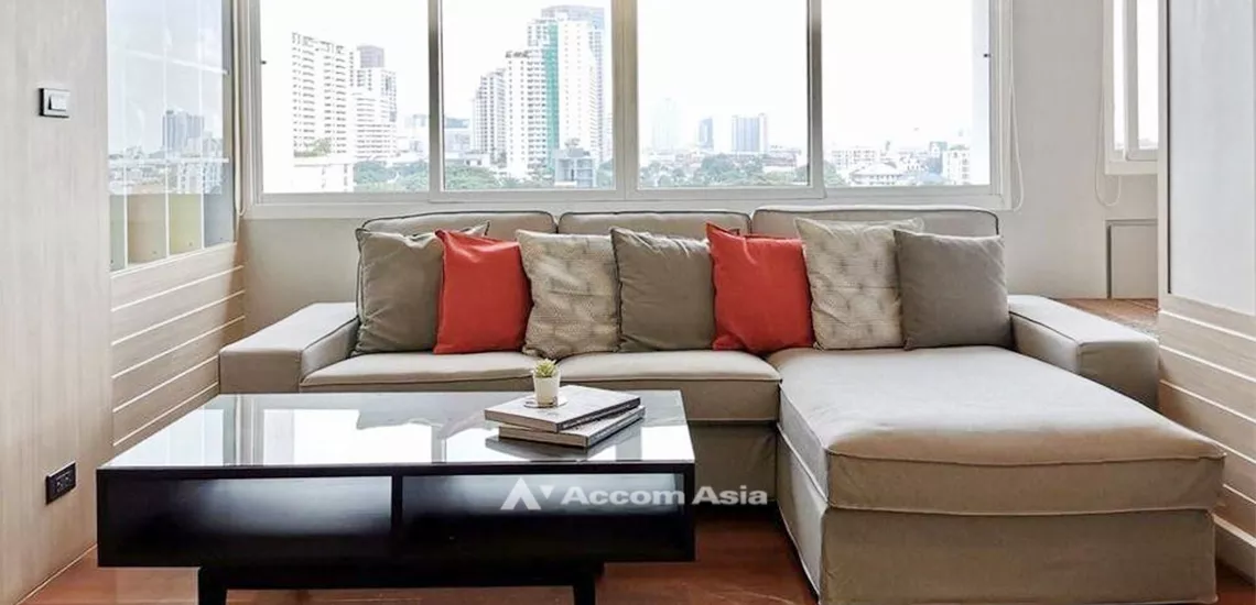  2 Bedrooms  Condominium For Rent & Sale in Sukhumvit, Bangkok  near BTS Phrom Phong (AA32031)