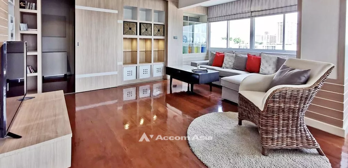  2 Bedrooms  Condominium For Rent & Sale in Sukhumvit, Bangkok  near BTS Phrom Phong (AA32031)