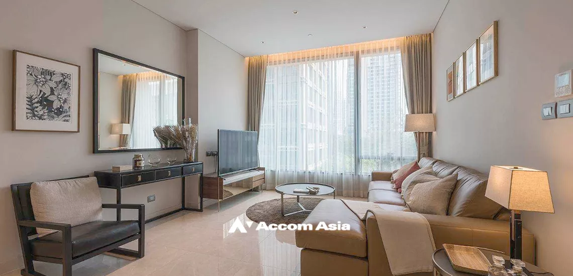  1 Bedroom  Condominium For Rent in Ploenchit, Bangkok  near BTS Chitlom (AA32032)