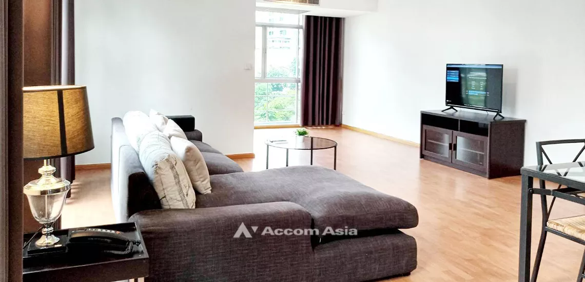 Pet friendly |  2 Bedrooms  Condominium For Rent in Sukhumvit, Bangkok  near BTS Phrom Phong (AA32101)