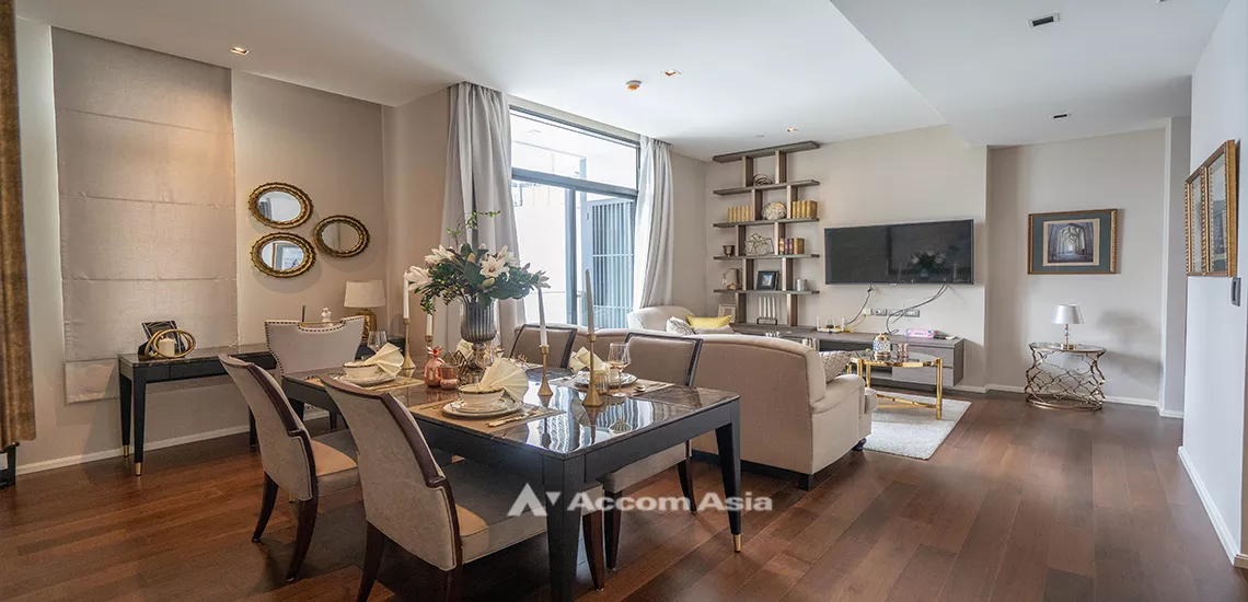  2 Bedrooms  Condominium For Rent in Sukhumvit, Bangkok  near BTS Phrom Phong (AA32106)