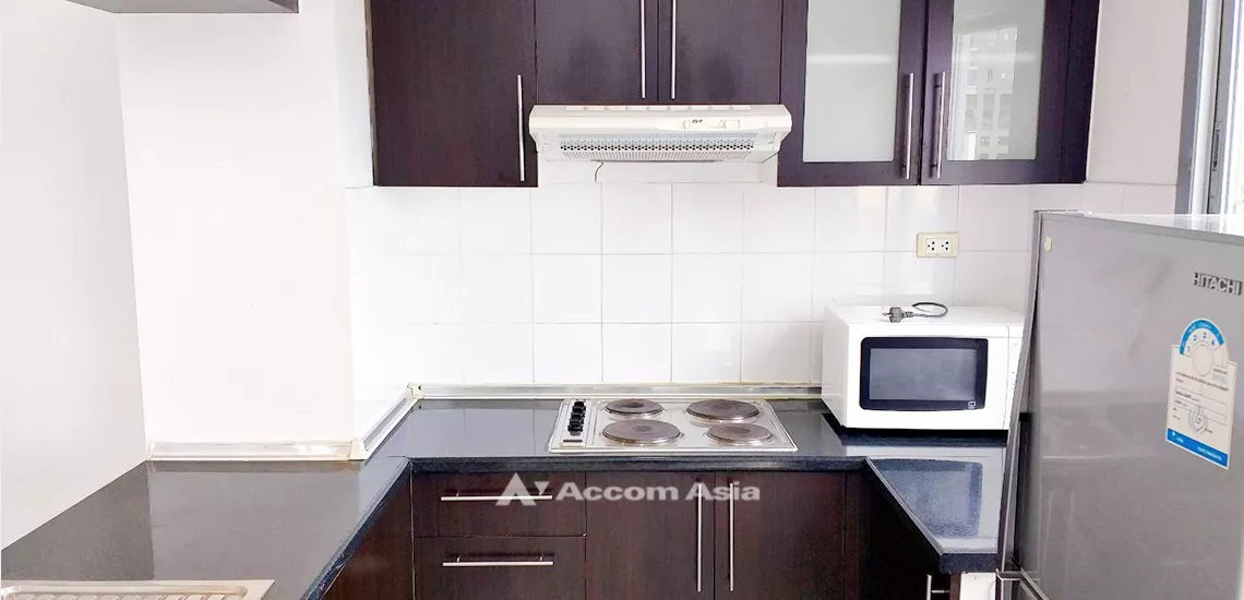 Pet friendly |  1 Bedroom  Condominium For Rent in Sukhumvit, Bangkok  near BTS Phrom Phong (AA32117)