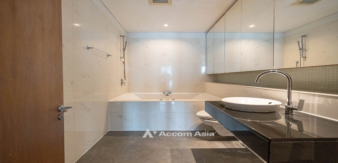 11  2 br Condominium For Rent in Sukhumvit ,Bangkok BTS Asok - MRT Sukhumvit at The Lakes AA32118