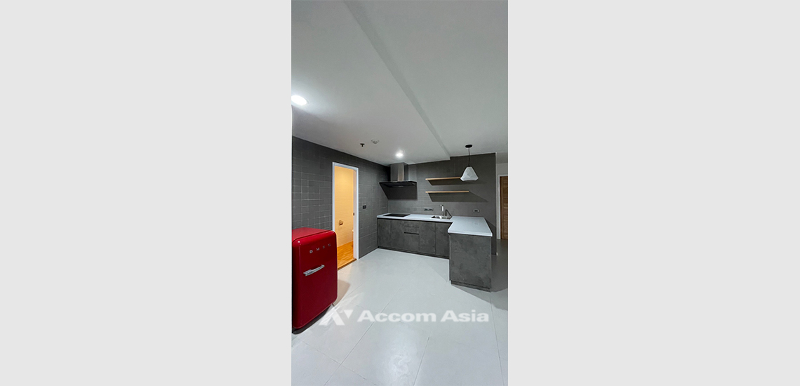 12  2 br Condominium For Sale in Sukhumvit ,Bangkok BTS Thong Lo at Waterford Park  AA32127