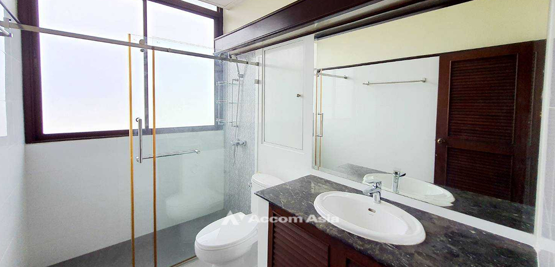 15  2 br Condominium For Sale in Sukhumvit ,Bangkok BTS Phrom Phong at Supalai Place   AA32139