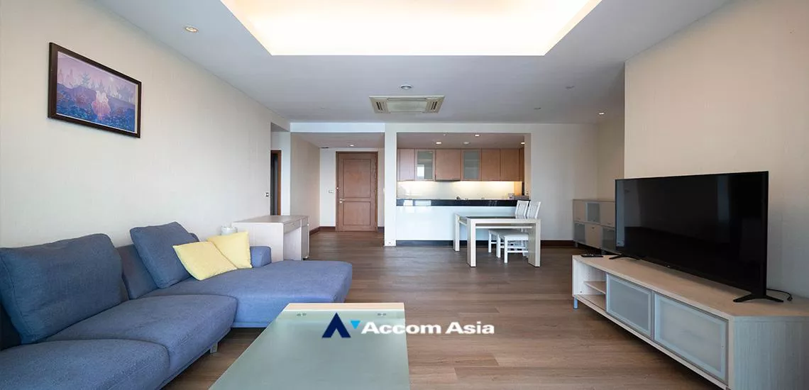  2 Bedrooms  Condominium For Rent in Sathorn, Bangkok  near BTS Chong Nonsi (AA32146)