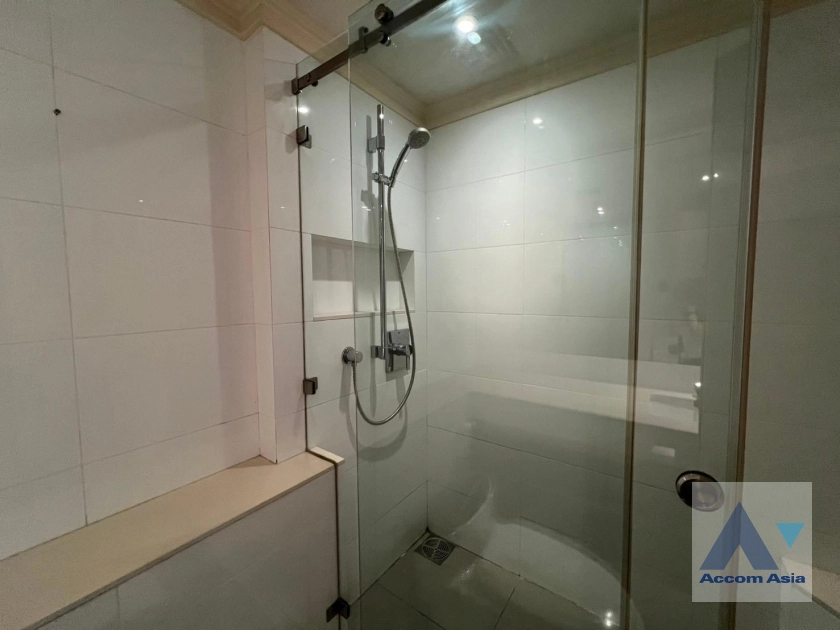 10  3 br Condominium For Sale in Ploenchit ,Bangkok BTS Ploenchit at All Seasons Mansion AA32149