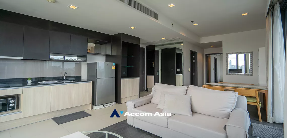  2 Bedrooms  Condominium For Rent in Sukhumvit, Bangkok  near BTS Asok - MRT Sukhumvit (AA32163)