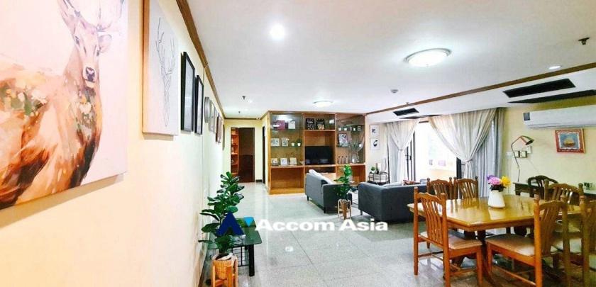  3 Bedrooms  Condominium For Rent & Sale in Sukhumvit, Bangkok  near BTS Asok - MRT Sukhumvit (AA32177)