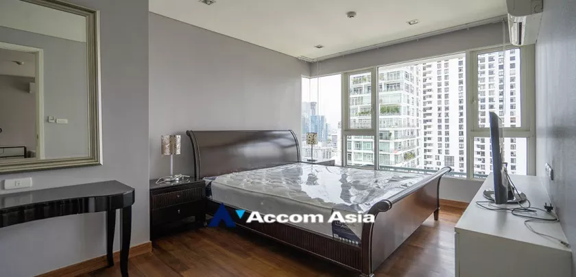  2 Bedrooms  Condominium For Rent in Sukhumvit, Bangkok  near BTS Thong Lo (AA32184)