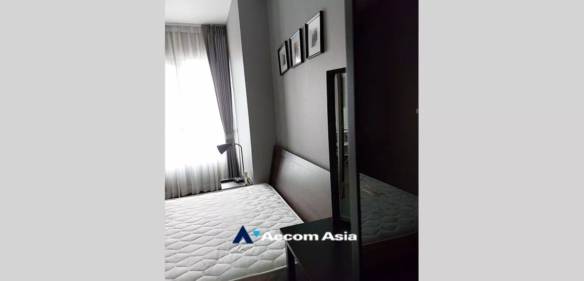  1 Bedroom  Condominium For Rent in Sukhumvit, Bangkok  near BTS Ekkamai (AA32224)