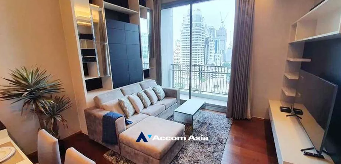 1 Bedroom  Condominium For Rent in Sukhumvit, Bangkok  near BTS Thong Lo (AA32237)