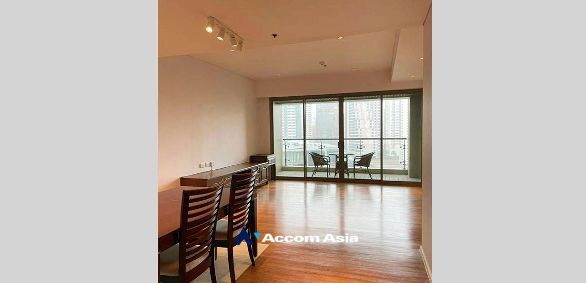 Pet friendly |  2 Bedrooms  Condominium For Rent in Sukhumvit, Bangkok  near BTS Asok - MRT Sukhumvit (AA32251)