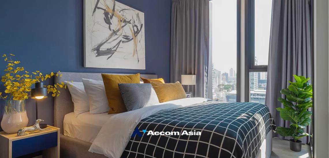  2 Bedrooms  Condominium For Sale in Sukhumvit, Bangkok  near BTS Ekkamai (AA32255)