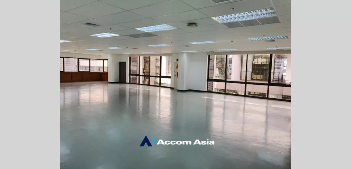  2  Office Space For Rent in Silom ,Bangkok BTS Chong Nonsi at Sathorn Thani AA32261