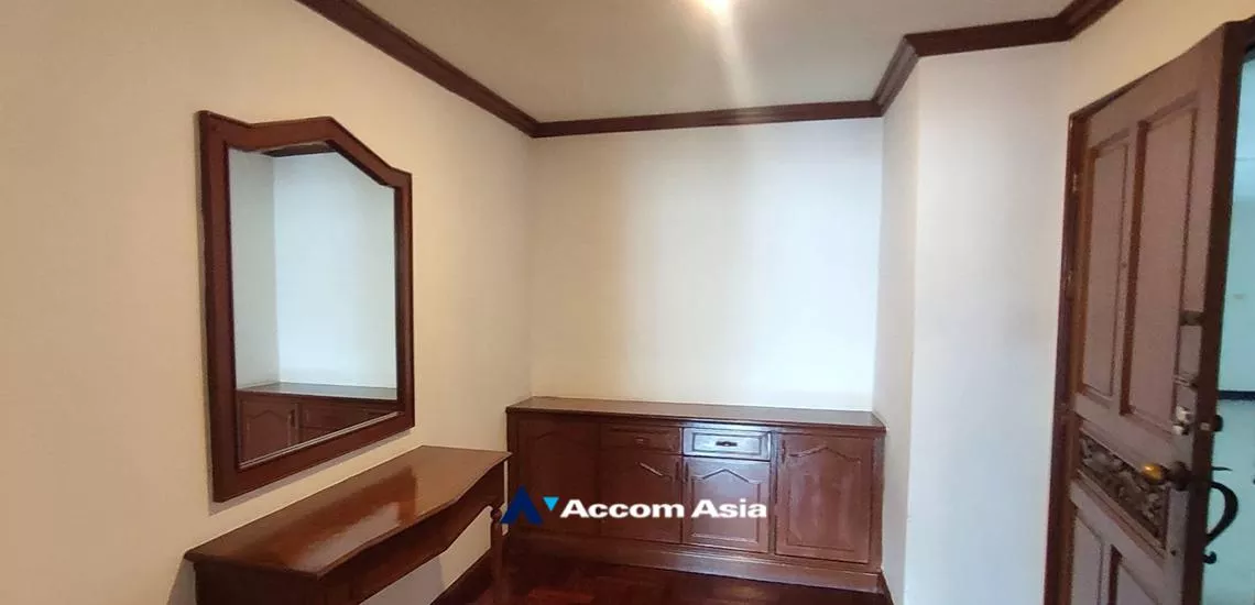 8  3 br Apartment For Rent in Sukhumvit ,Bangkok BTS Ekkamai at Ideal Place For Big Families AA32266