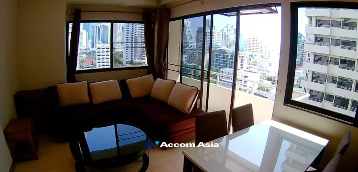  1 Bedroom  Condominium For Rent in Sukhumvit, Bangkok  near BTS Nana (AA32274)