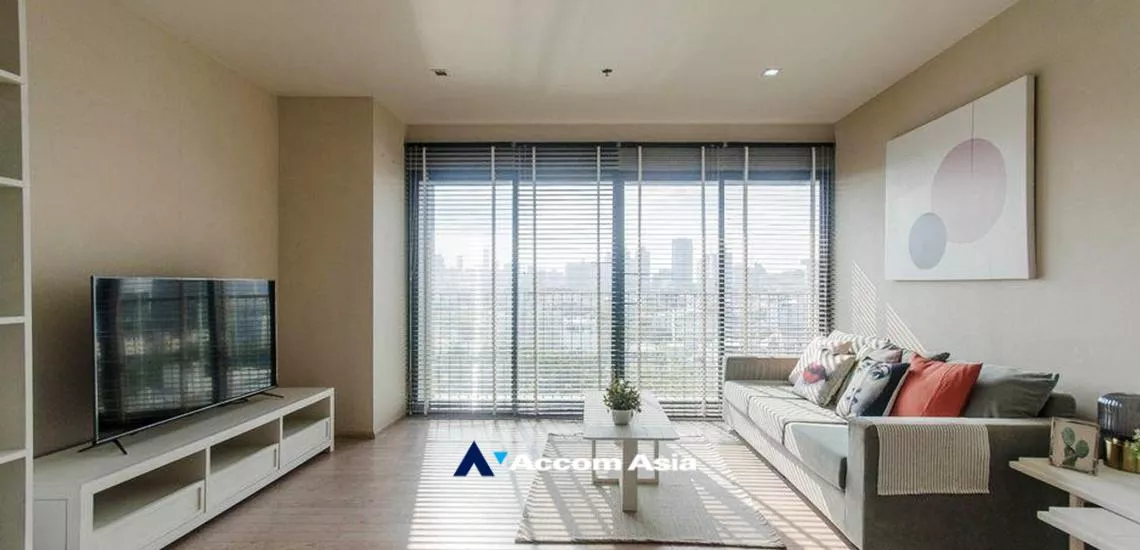  1 Bedroom  Condominium For Rent in Sukhumvit, Bangkok  near BTS Thong Lo (AA32275)