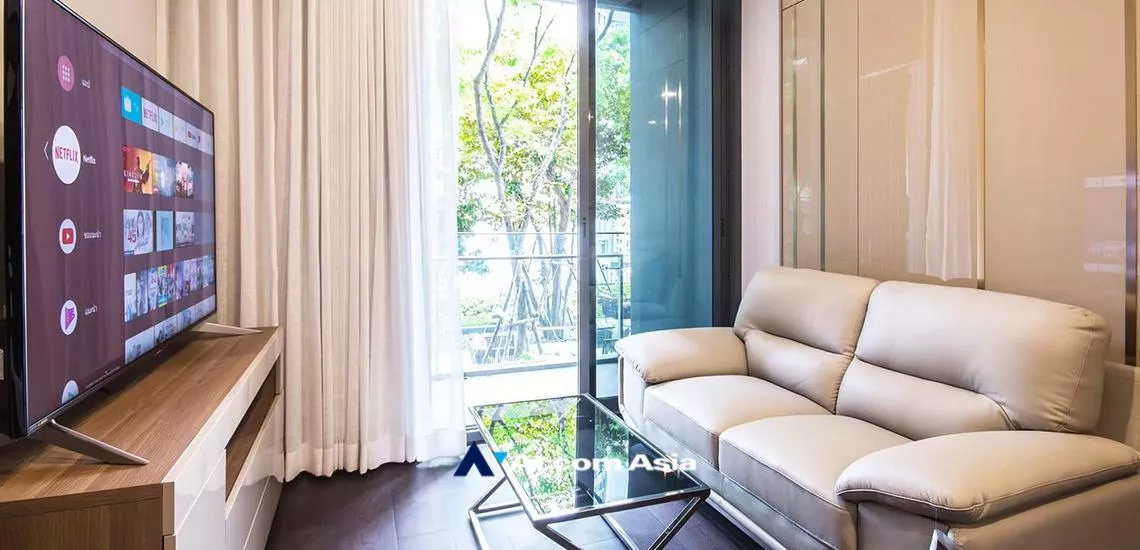  1 Bedroom  Condominium For Rent in Sukhumvit, Bangkok  near BTS Phrom Phong (AA32283)