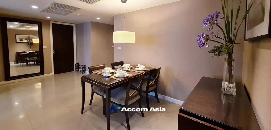  2 Bedrooms  Apartment For Rent in Sukhumvit, Bangkok  near BTS Thong Lo (AA32287)