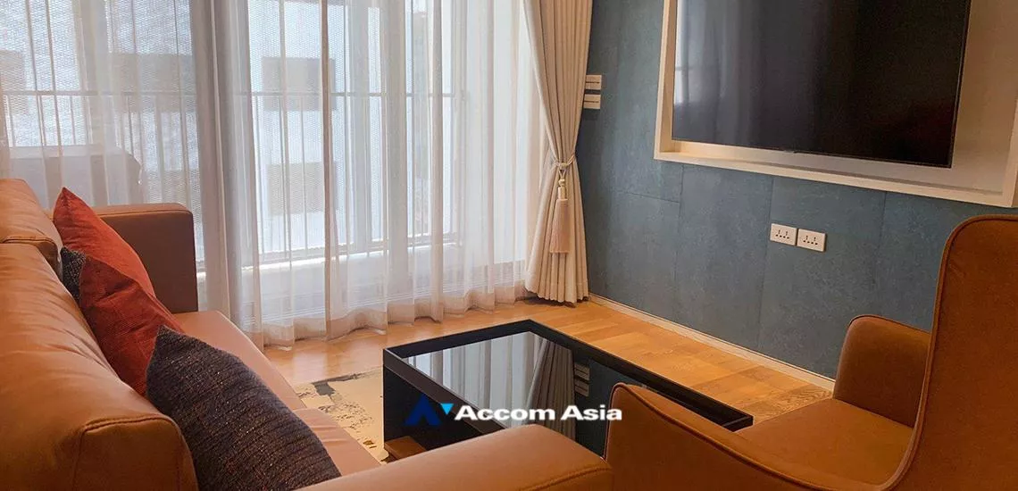  2 Bedrooms  Apartment For Rent in Sukhumvit, Bangkok  near BTS Phrom Phong (AA32295)