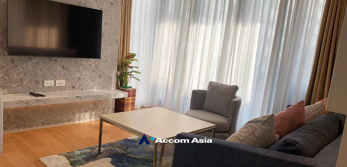  2 Bedrooms  Apartment For Rent in Sukhumvit, Bangkok  near BTS Phrom Phong (AA32296)